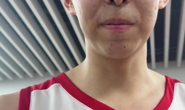 宝威体育app下载-😂徐昕调侃和王俊杰搭档内线：多给我传点球啊